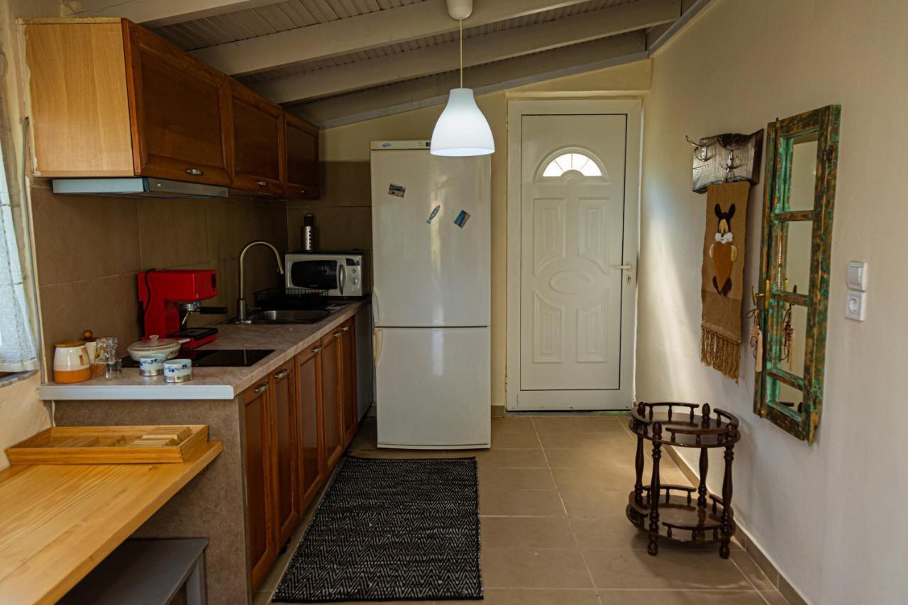 Alonia Apartment Himare Exteriör bild
