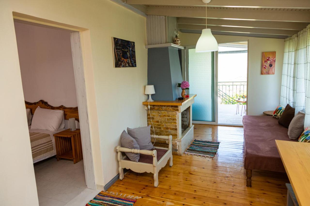 Alonia Apartment Himare Exteriör bild